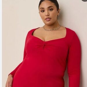 TORRID | Foxy Sweetheart Twist Top
Red - 2X